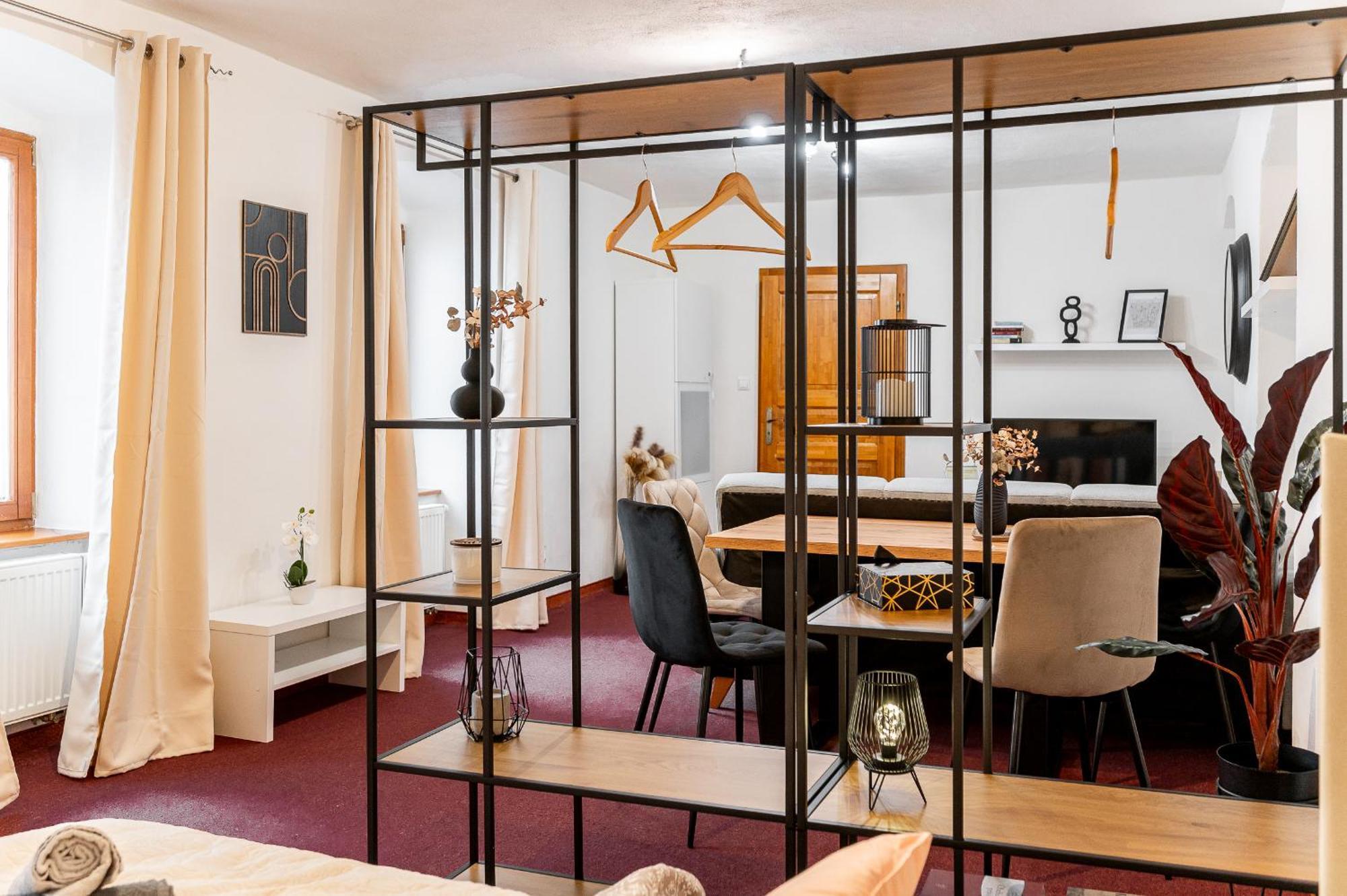 K1 Piatok Sobota Disco Cez Tyzden Tichy Apartman Košice Buitenkant foto