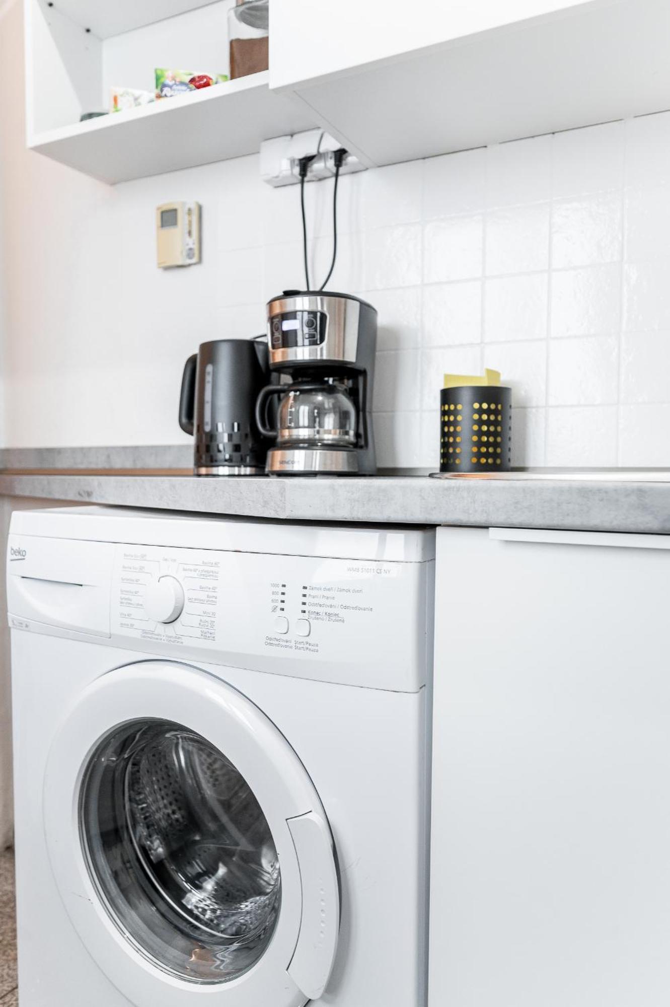K1 Piatok Sobota Disco Cez Tyzden Tichy Apartman Košice Buitenkant foto
