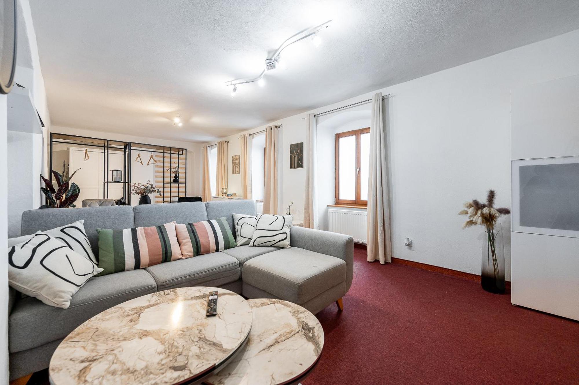 K1 Piatok Sobota Disco Cez Tyzden Tichy Apartman Košice Buitenkant foto